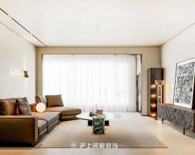 湖畔晓风